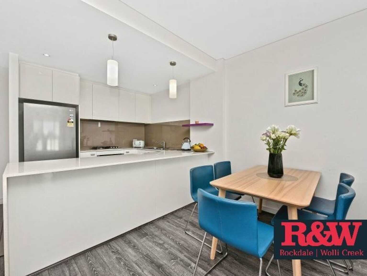 51/10 Bidjigal Road Arncliffe