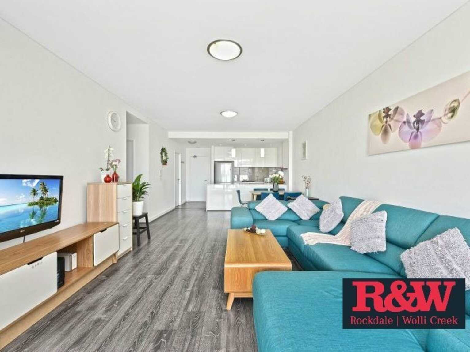 51/10 Bidjigal Road Arncliffe