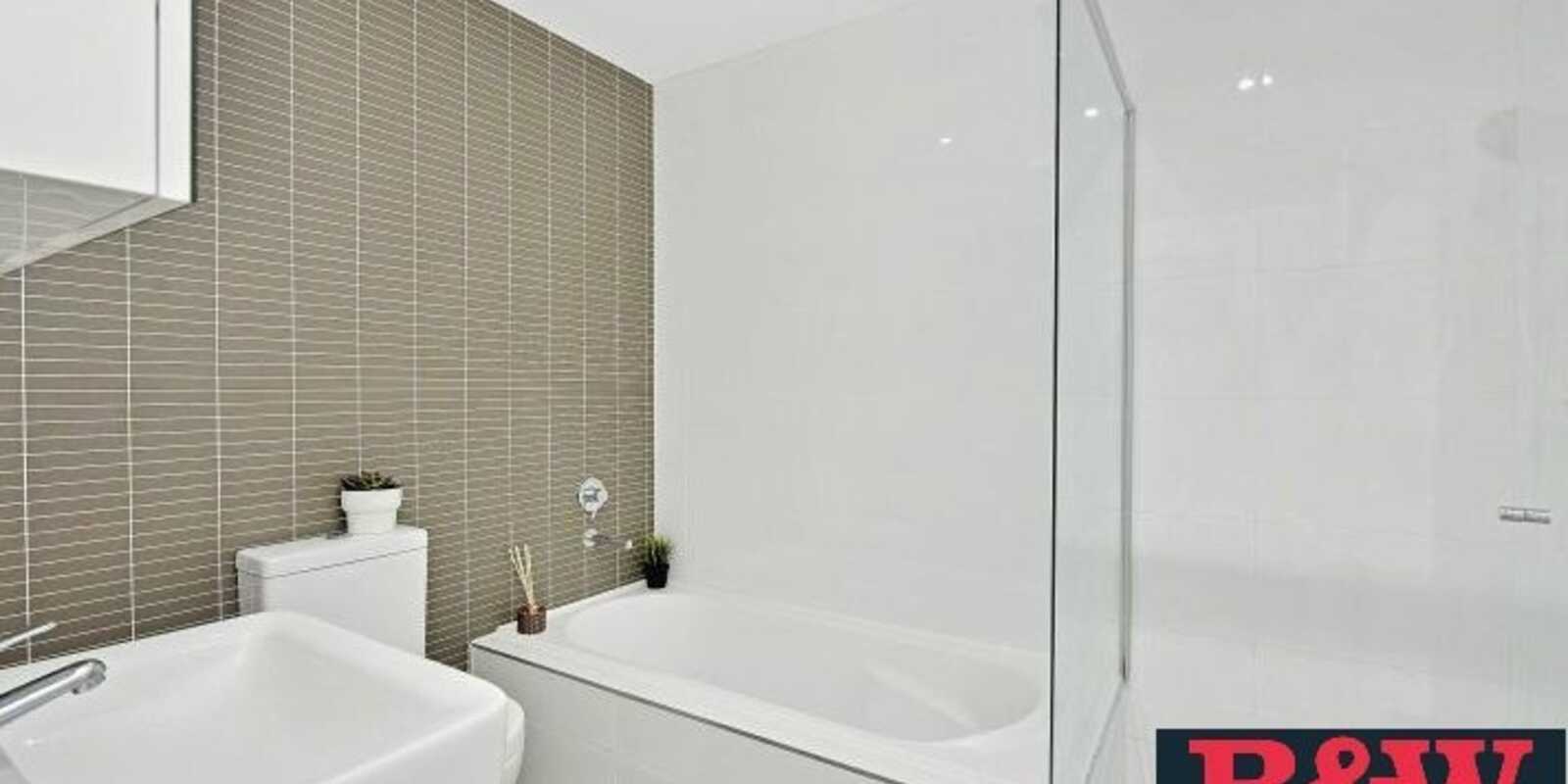 51/10 Bidjigal Road Arncliffe