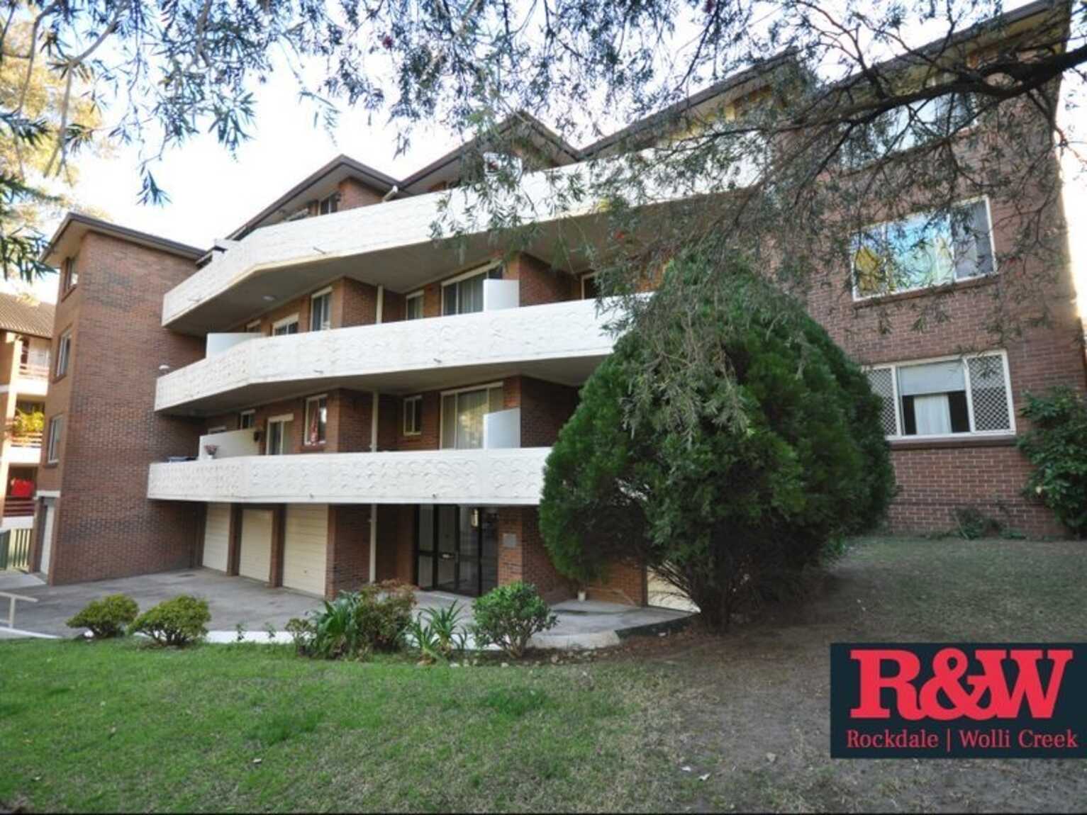 7/13-17 The Strand  Rockdale