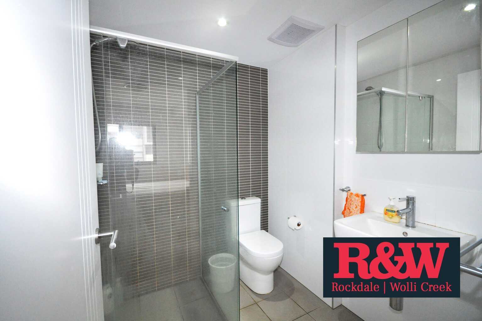 6/15 Bidjigal Road Arncliffe