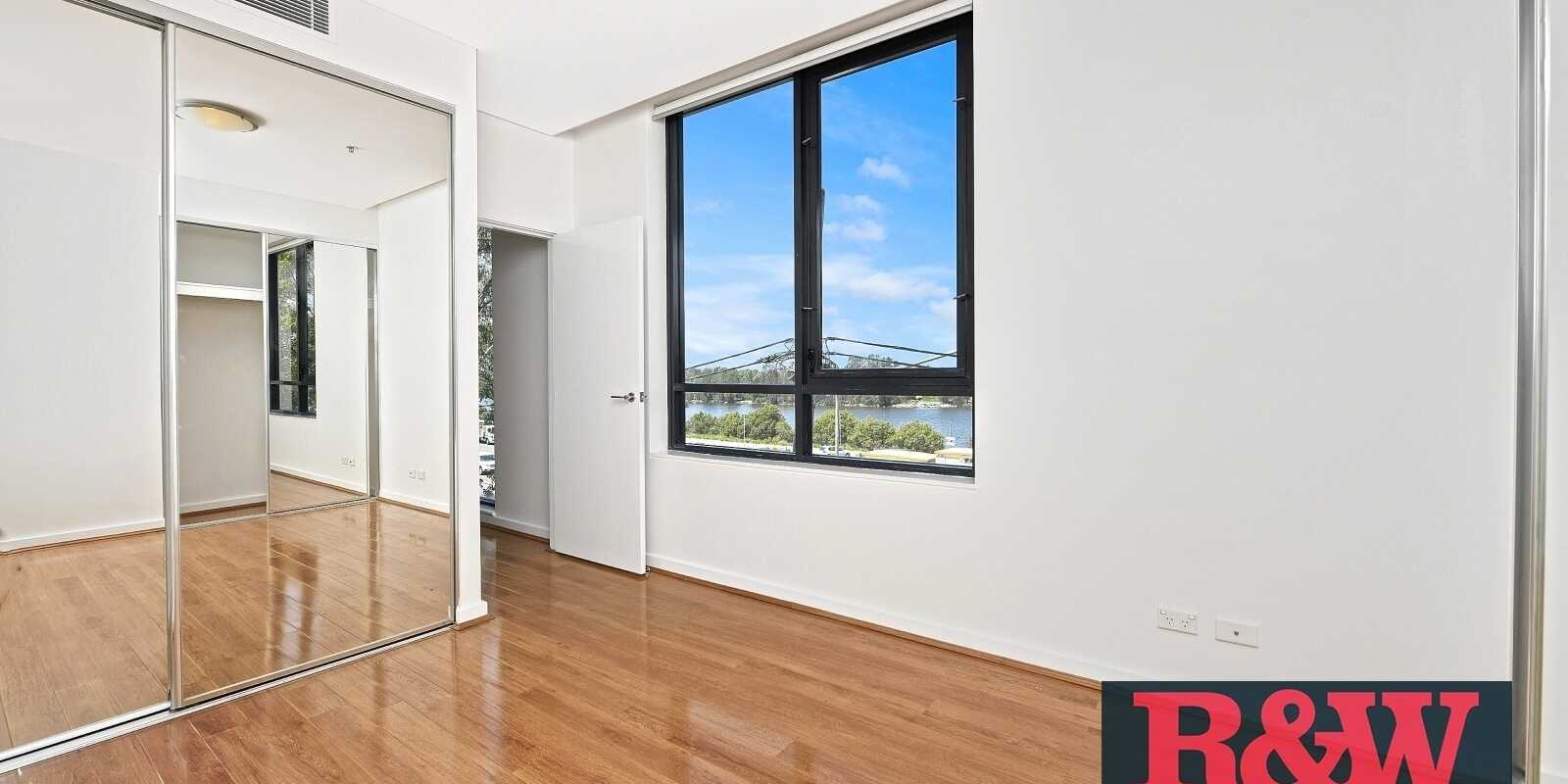 303/2 Brodie Spark Drive Wolli Creek