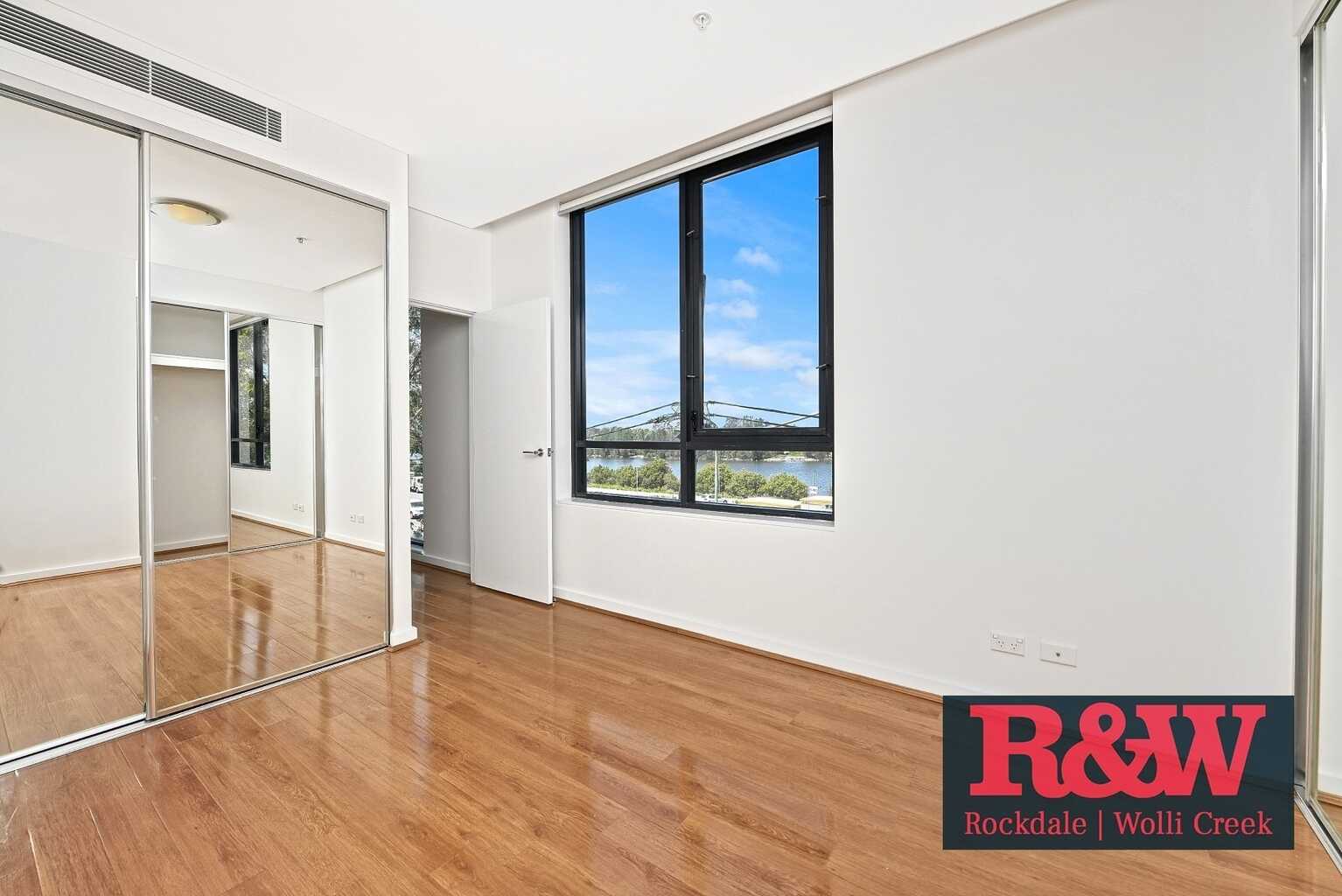 303/2 Brodie Spark Drive Wolli Creek