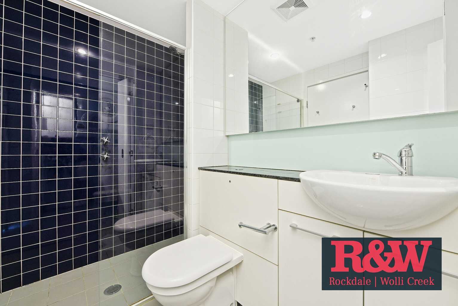 303/2 Brodie Spark Drive Wolli Creek