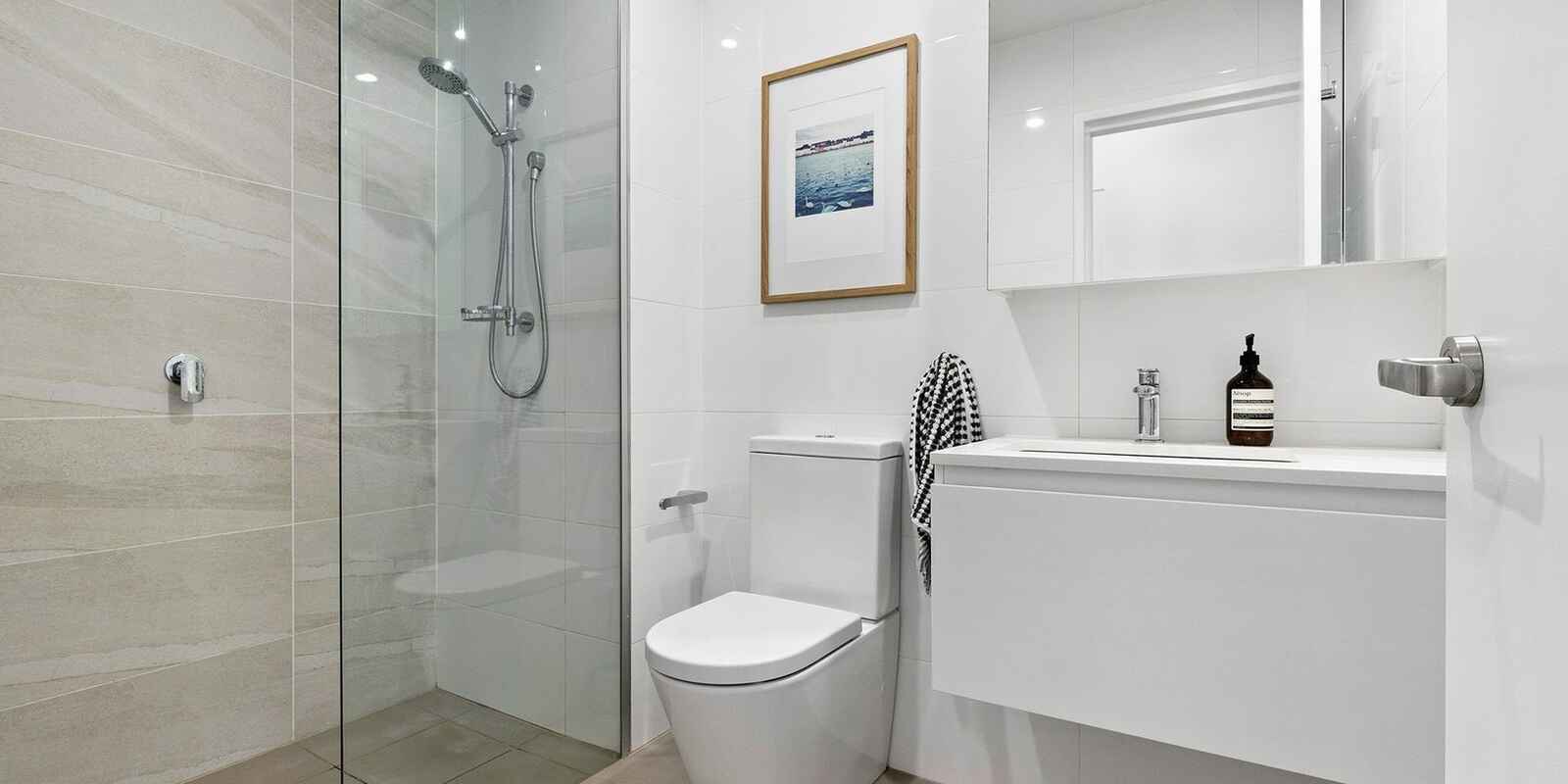 508/15 Brodie Spark Drive Wolli Creek 508/15 Brodie Spark Drive Wolli Creek