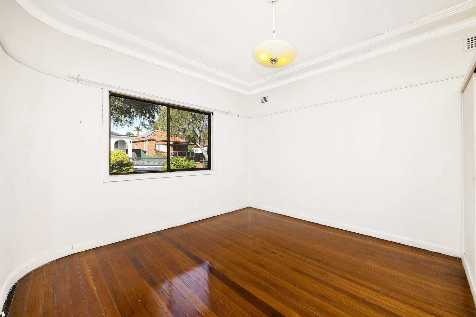 6 Meadowland Road Peakhurst