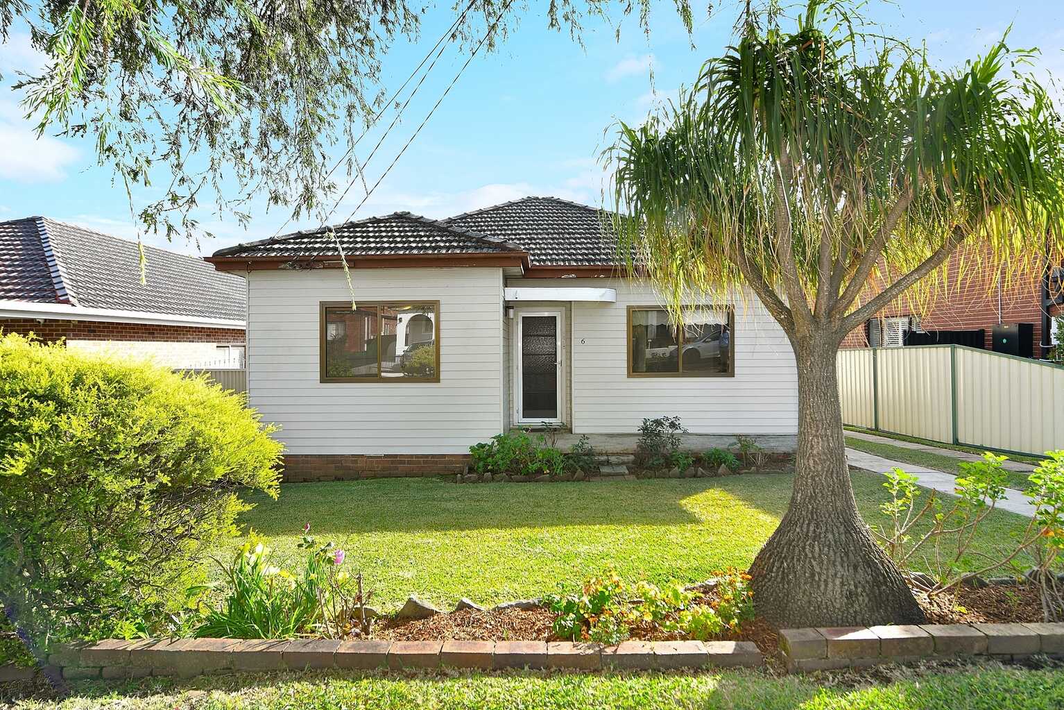 6 Meadowland Road Peakhurst
