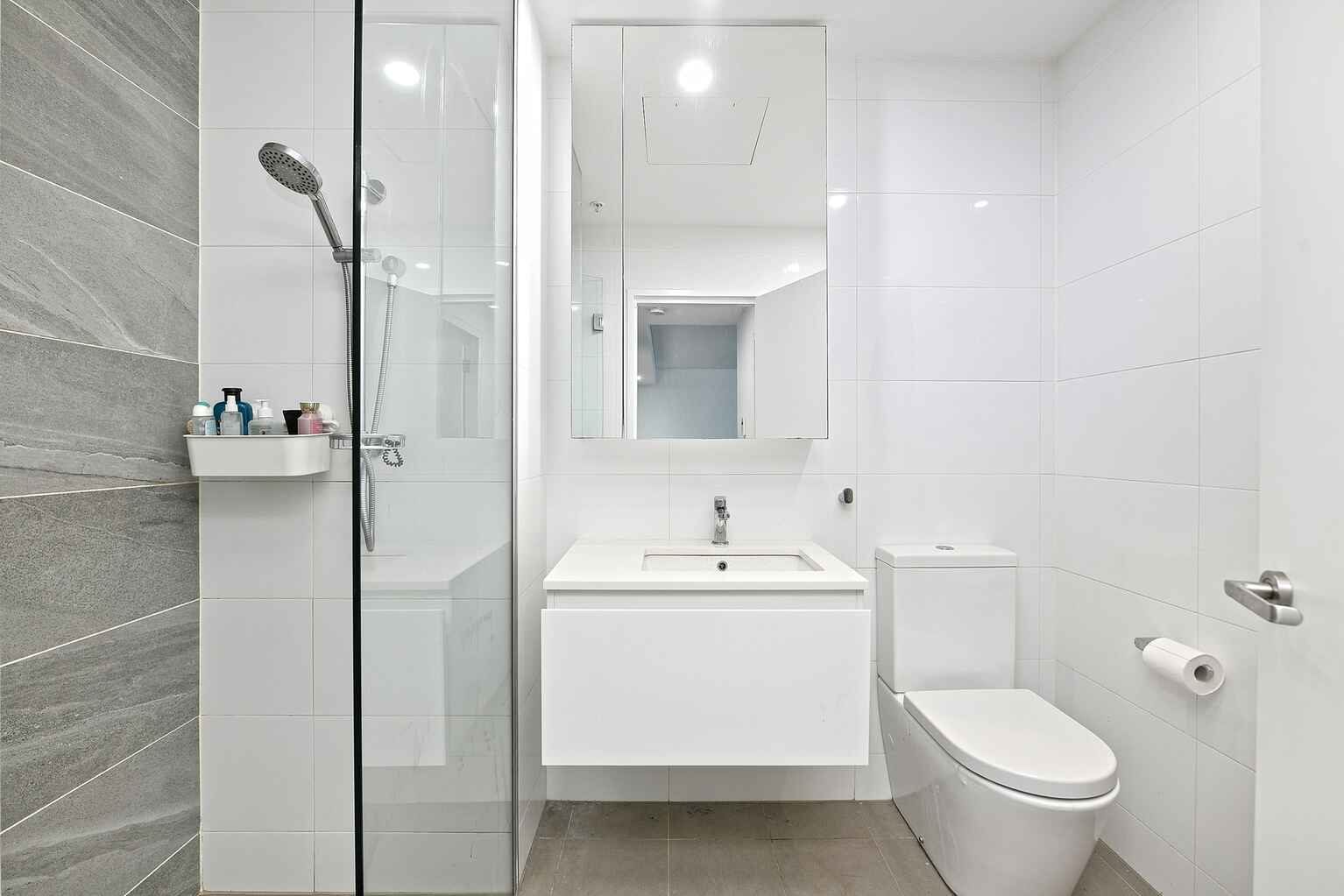 202/15 Brodie Spark Drive Wolli Creek 202/15 Brodie Spark Drive Wolli Creek