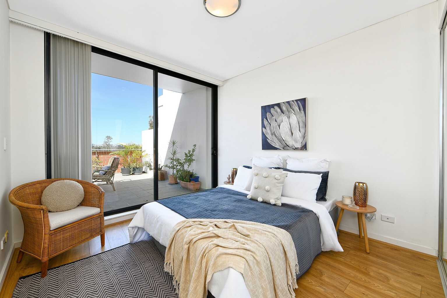 703/4 Brodie Spark Drive Wolli Creek 703/4 Brodie Spark Drive Wolli Creek