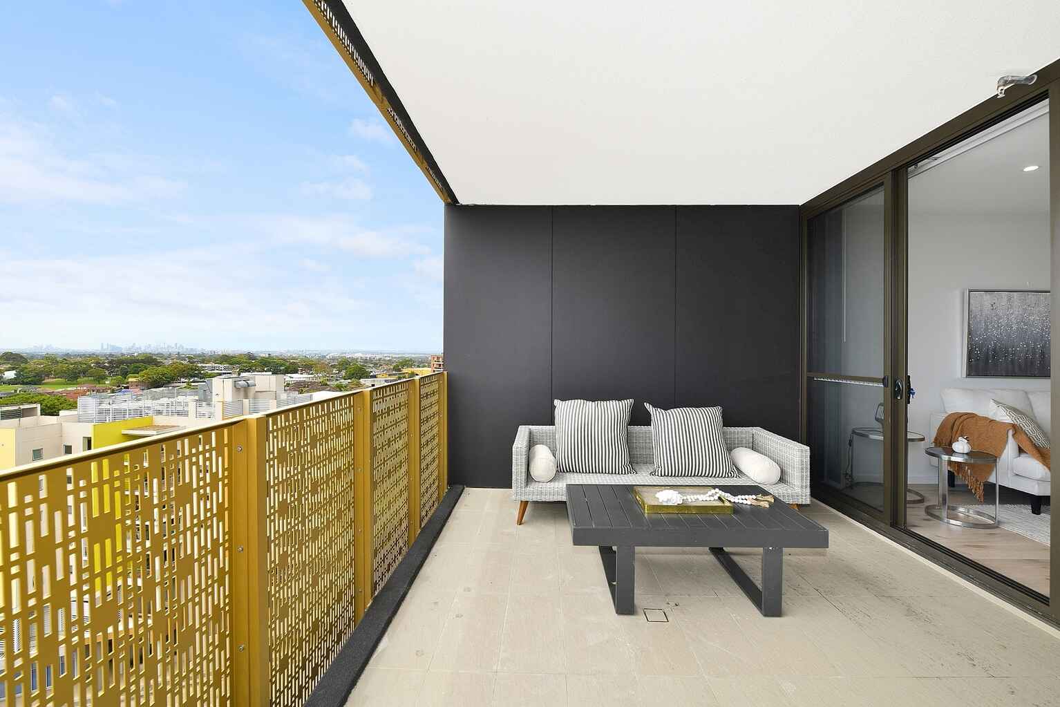 1003/33-35 Treacy Street Hurstville 1003/33-35 Treacy Street Hurstville