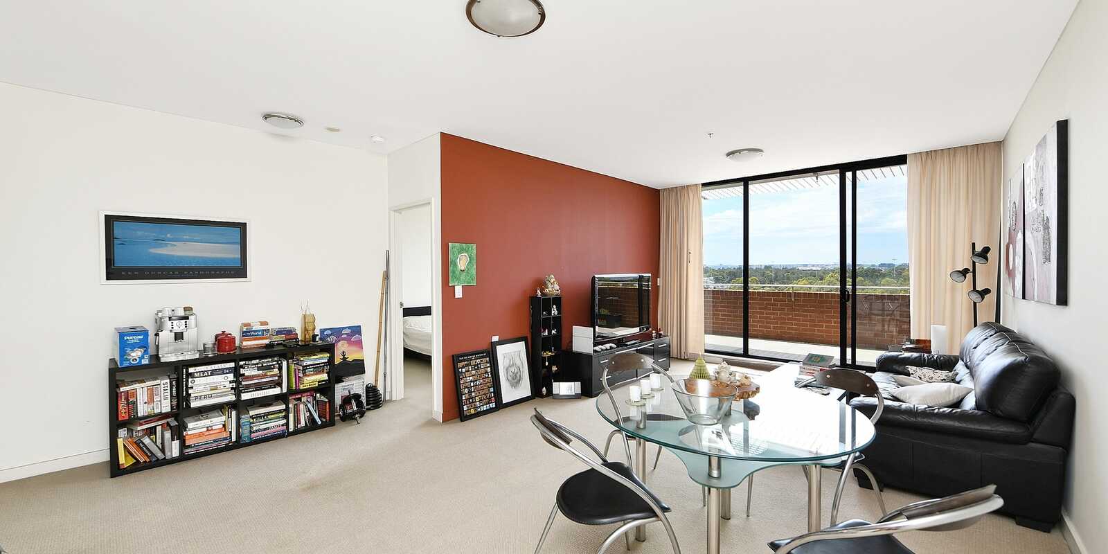 701/8 Brodie Spark Drive Wolli Creek 701/8 Brodie Spark Drive Wolli Creek