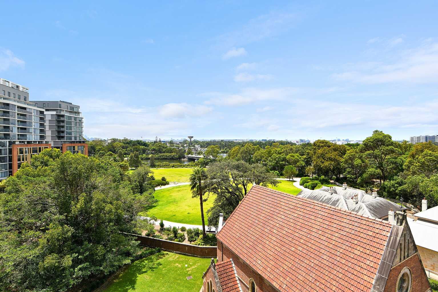 701/8 Brodie Spark Drive Wolli Creek 701/8 Brodie Spark Drive Wolli Creek