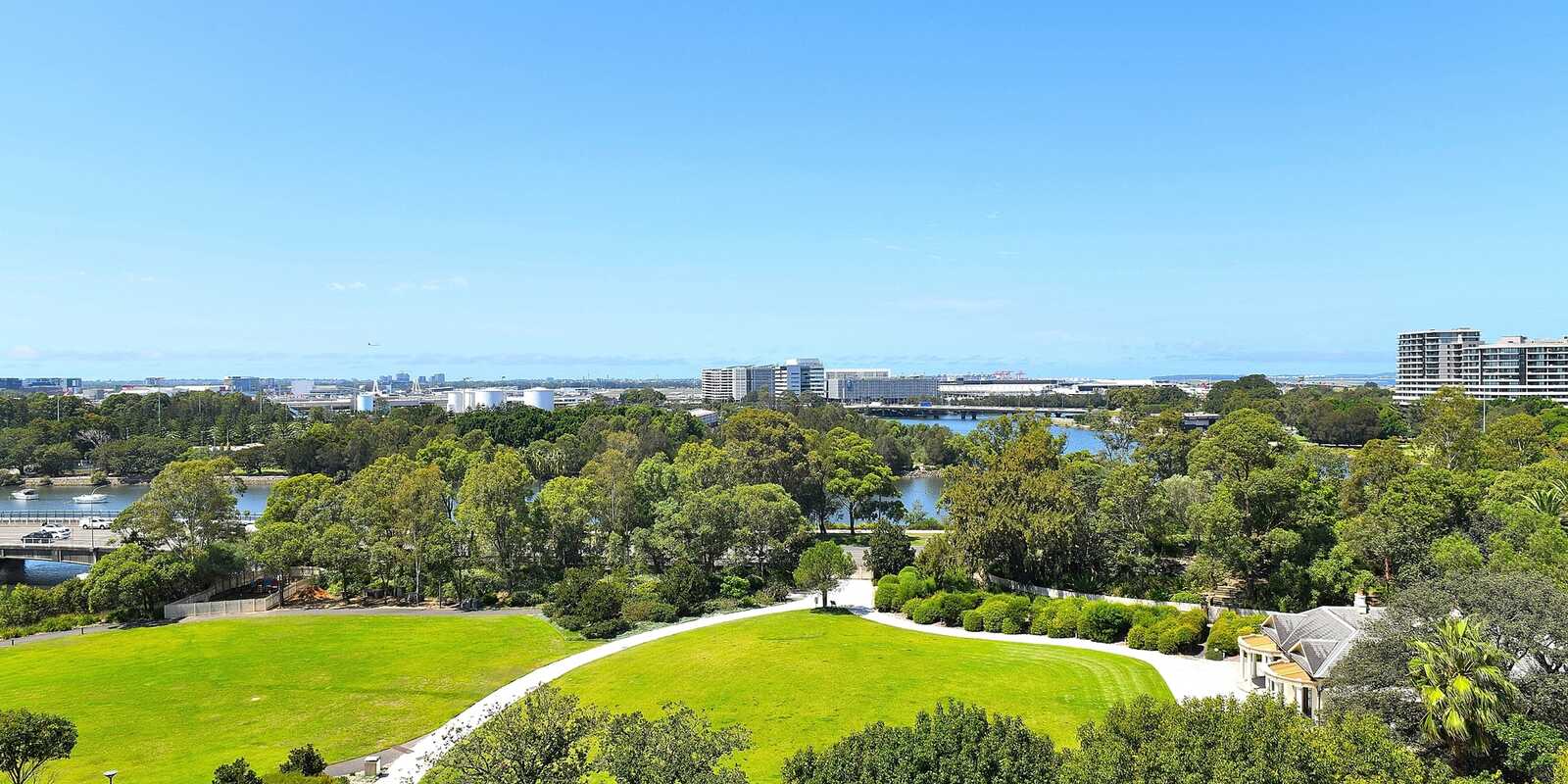 806/12 Brodie Spark Drive Wolli Creek 806/12 Brodie Spark Drive Wolli Creek