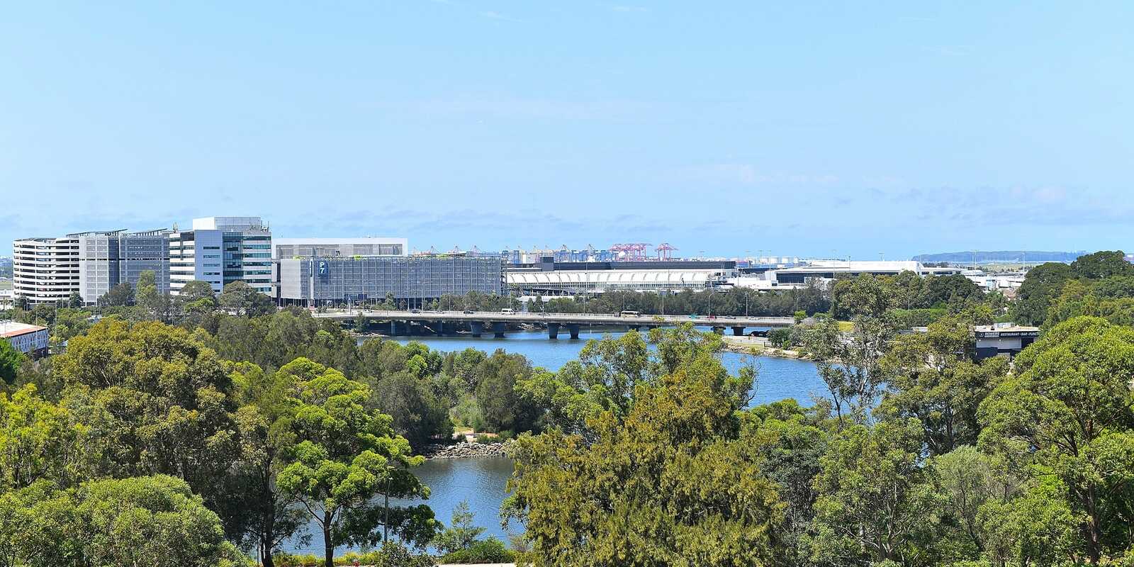 806/12 Brodie Spark Drive Wolli Creek 806/12 Brodie Spark Drive Wolli Creek