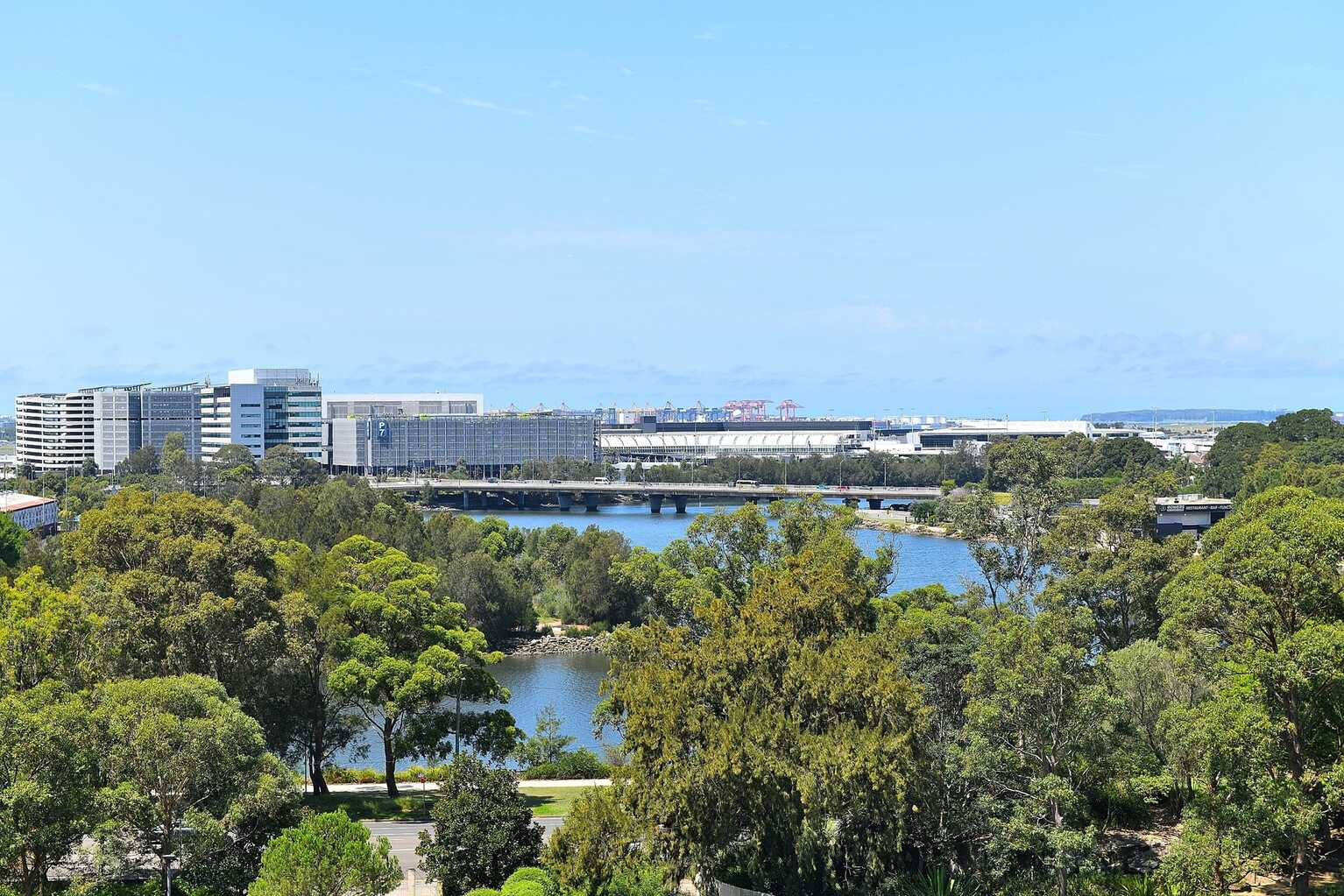 806/12 Brodie Spark Drive Wolli Creek 806/12 Brodie Spark Drive Wolli Creek