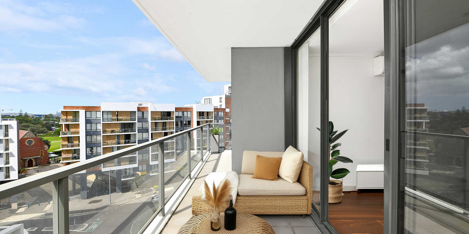 605/35A Arncliffe Street Wolli Creek 605/35A Arncliffe Street Wolli Creek