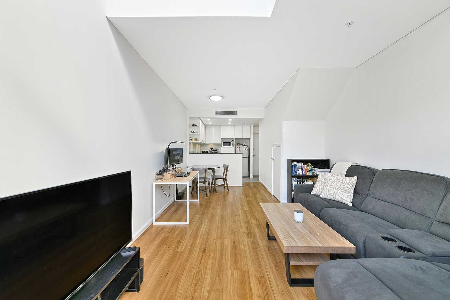 210/2 Brodie Spark Drive Wolli Creek 210/2 Brodie Spark Drive Wolli Creek