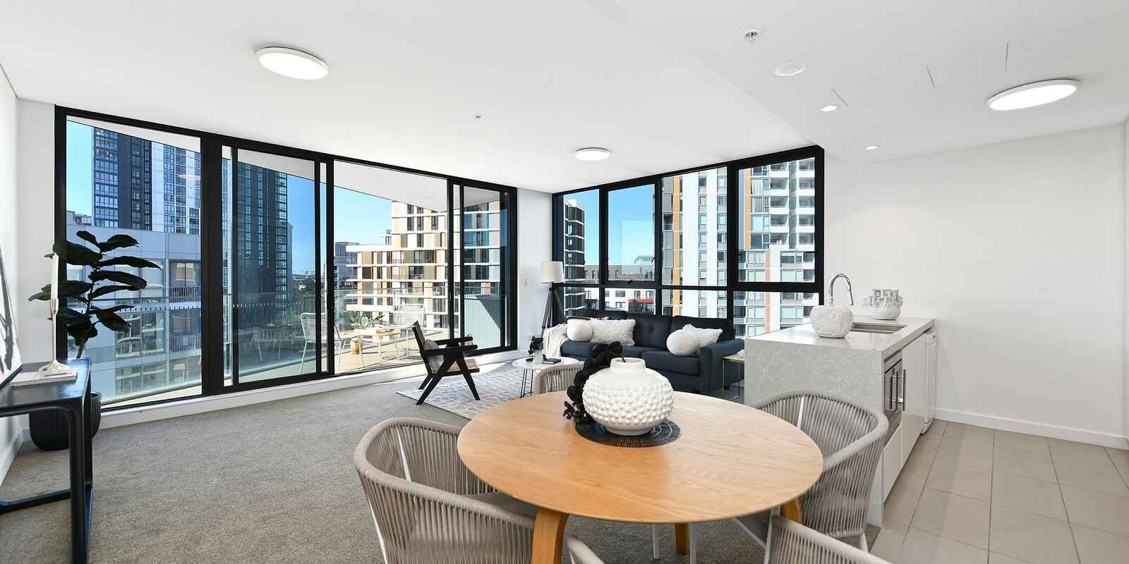 905/7 Magdalene Terrace Wolli Creek 905/7 Magdalene Terrace Wolli Creek
