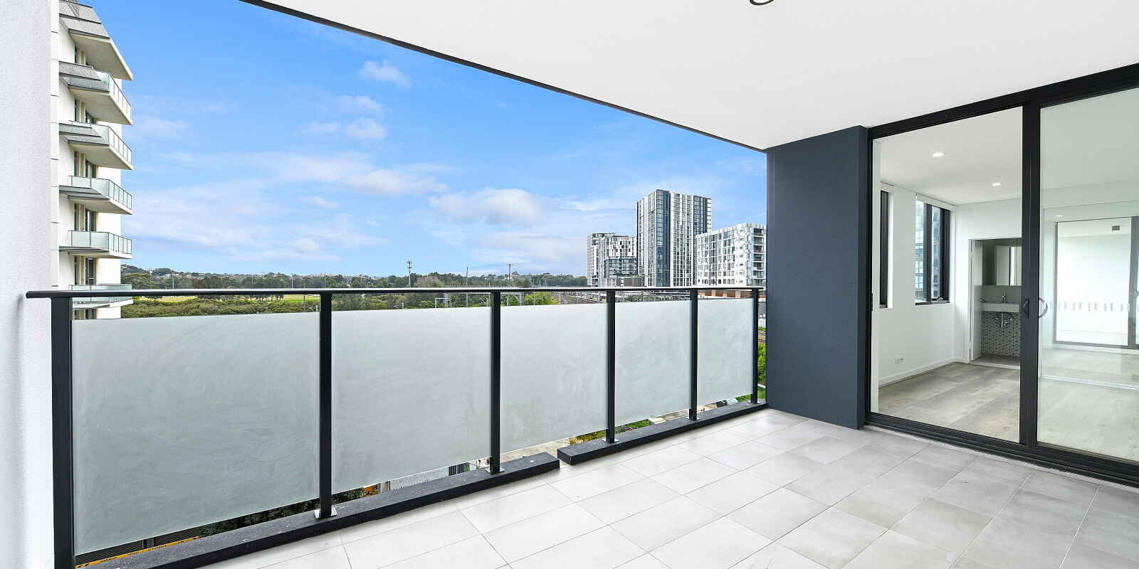 421/99b Bonar Street Wolli Creek 421/99b Bonar Street Wolli Creek