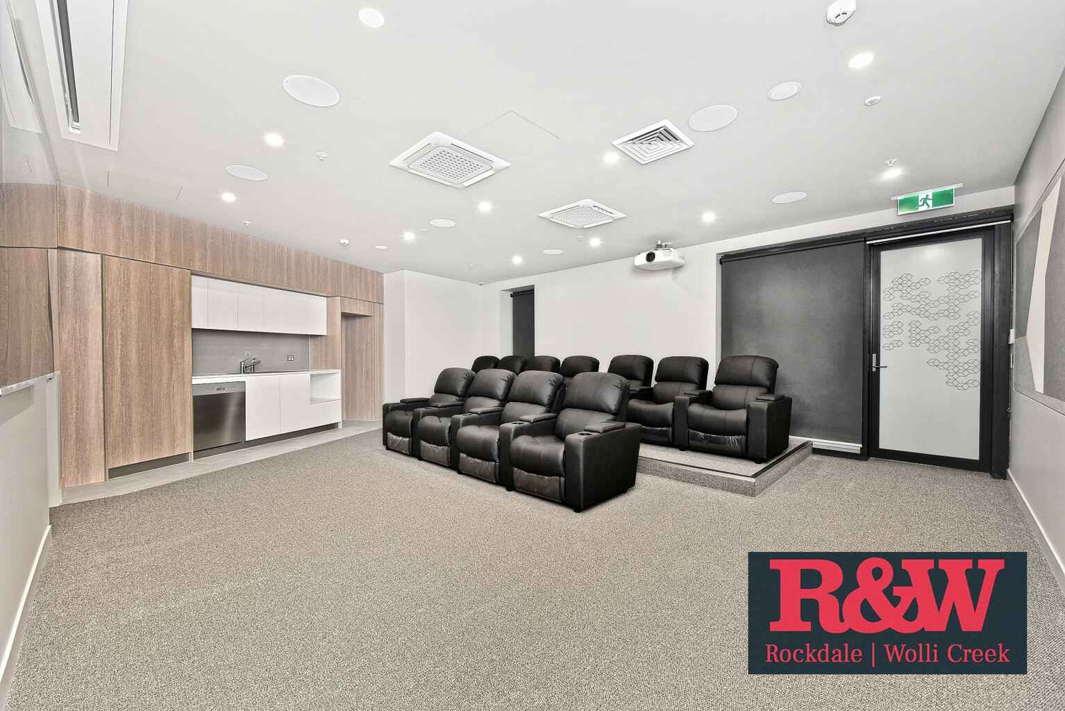 205/2 Discovery Point Place Wolli Creek