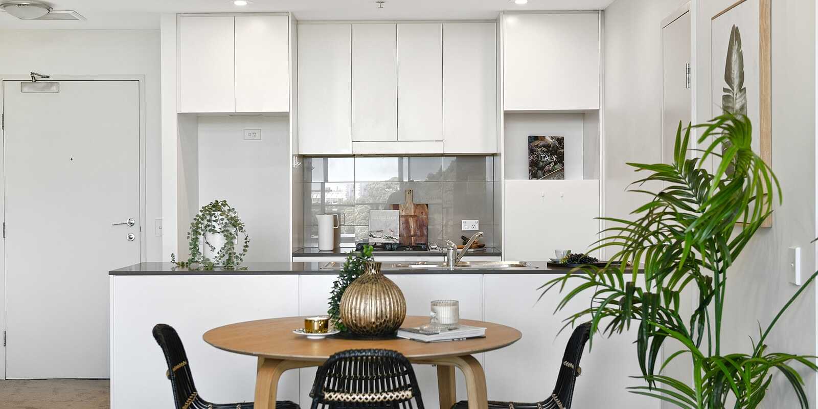 404/12 Brodie Spark Drive Wolli Creek 404/12 Brodie Spark Drive Wolli Creek