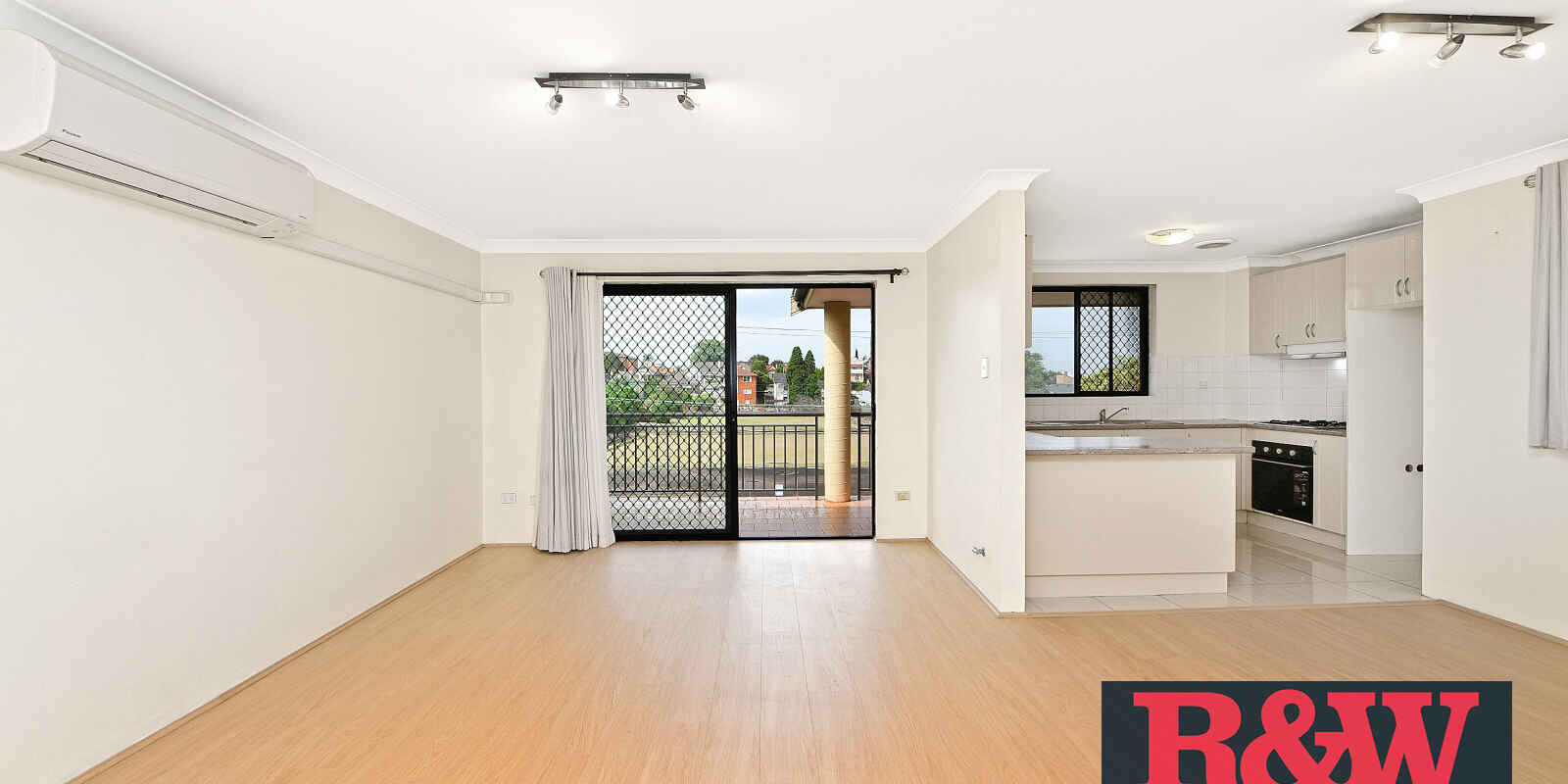 4/41-43 Harrow Road Bexley