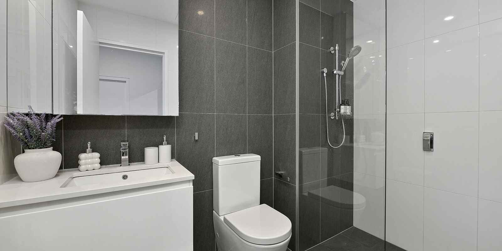 1203/9 Brodie Spark Drive Wolli Creek 1203/9 Brodie Spark Drive Wolli Creek