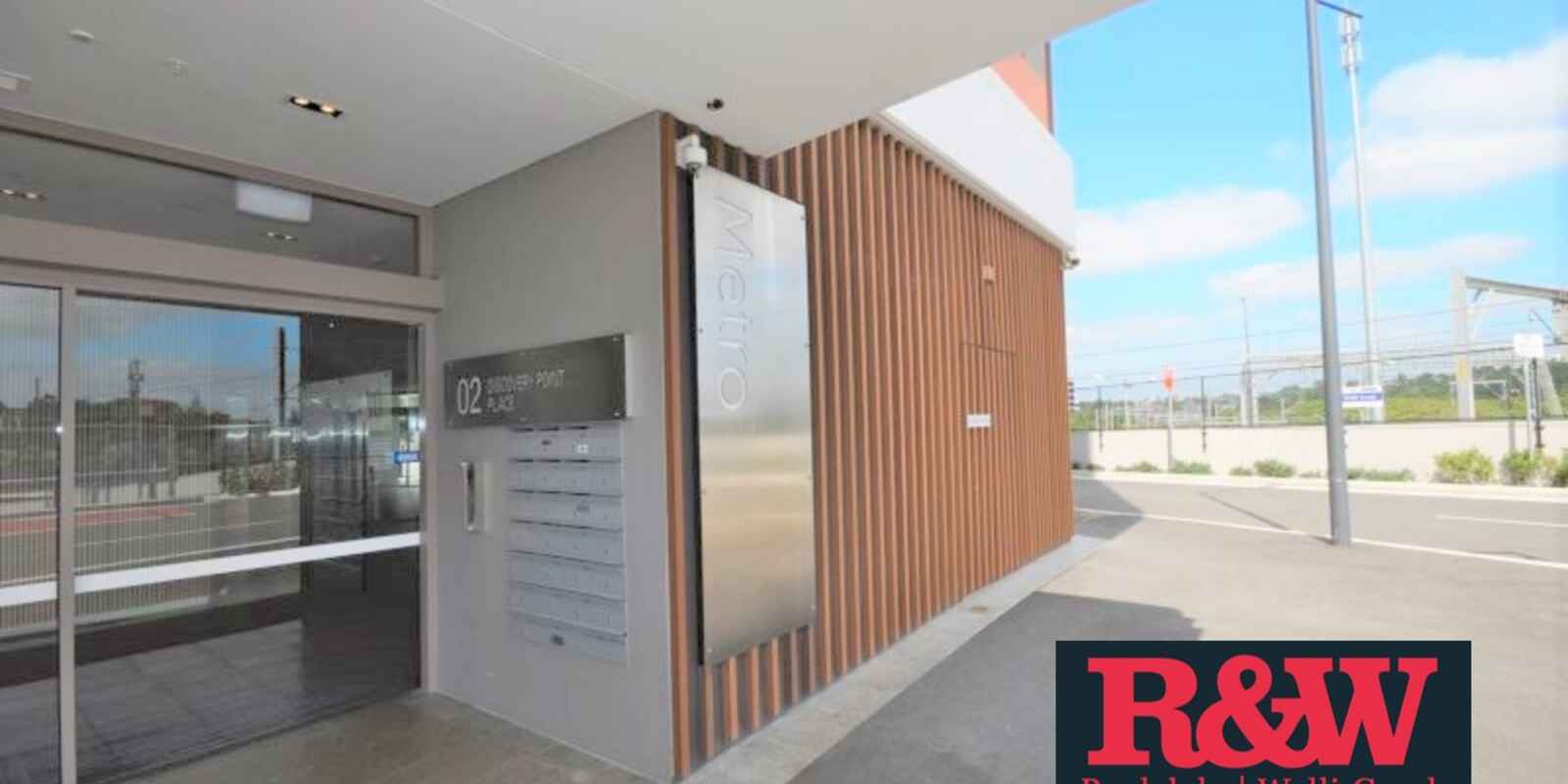 610/2 Discovery Point Place Wolli Creek