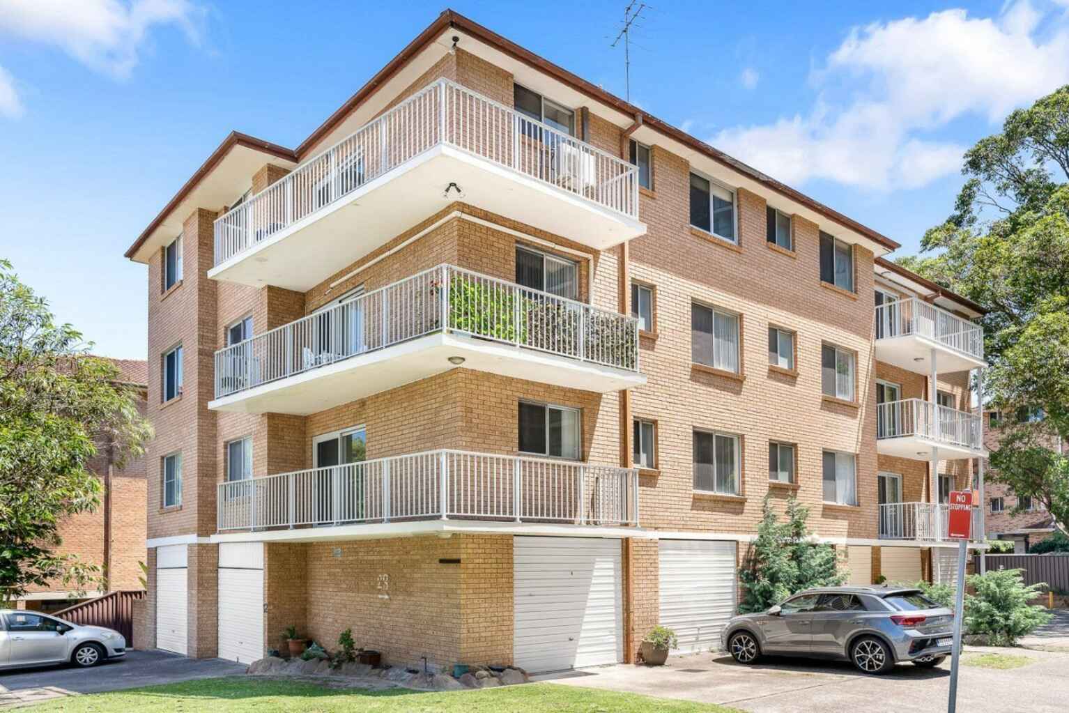 3/21-23 Keats Avenue Rockdale