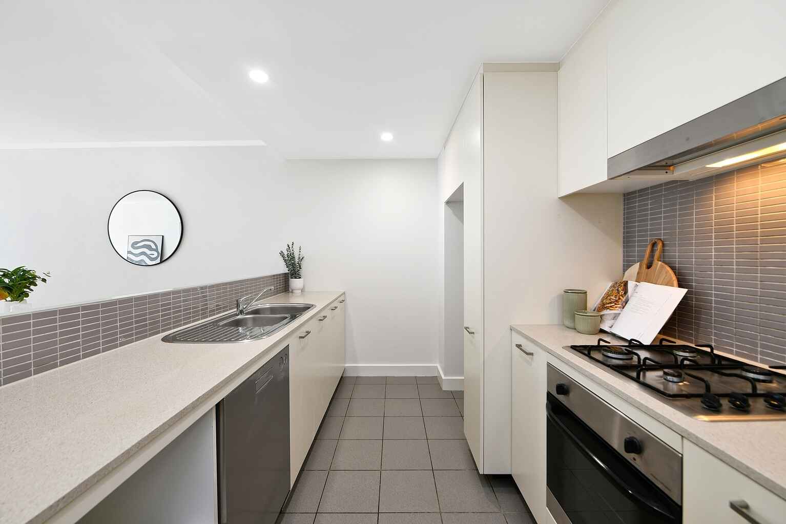 202/35E Arncliffe Street Wolli Creek 202/35E Arncliffe Street Wolli Creek