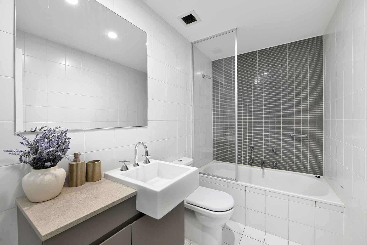 202/35E Arncliffe Street Wolli Creek 202/35E Arncliffe Street Wolli Creek