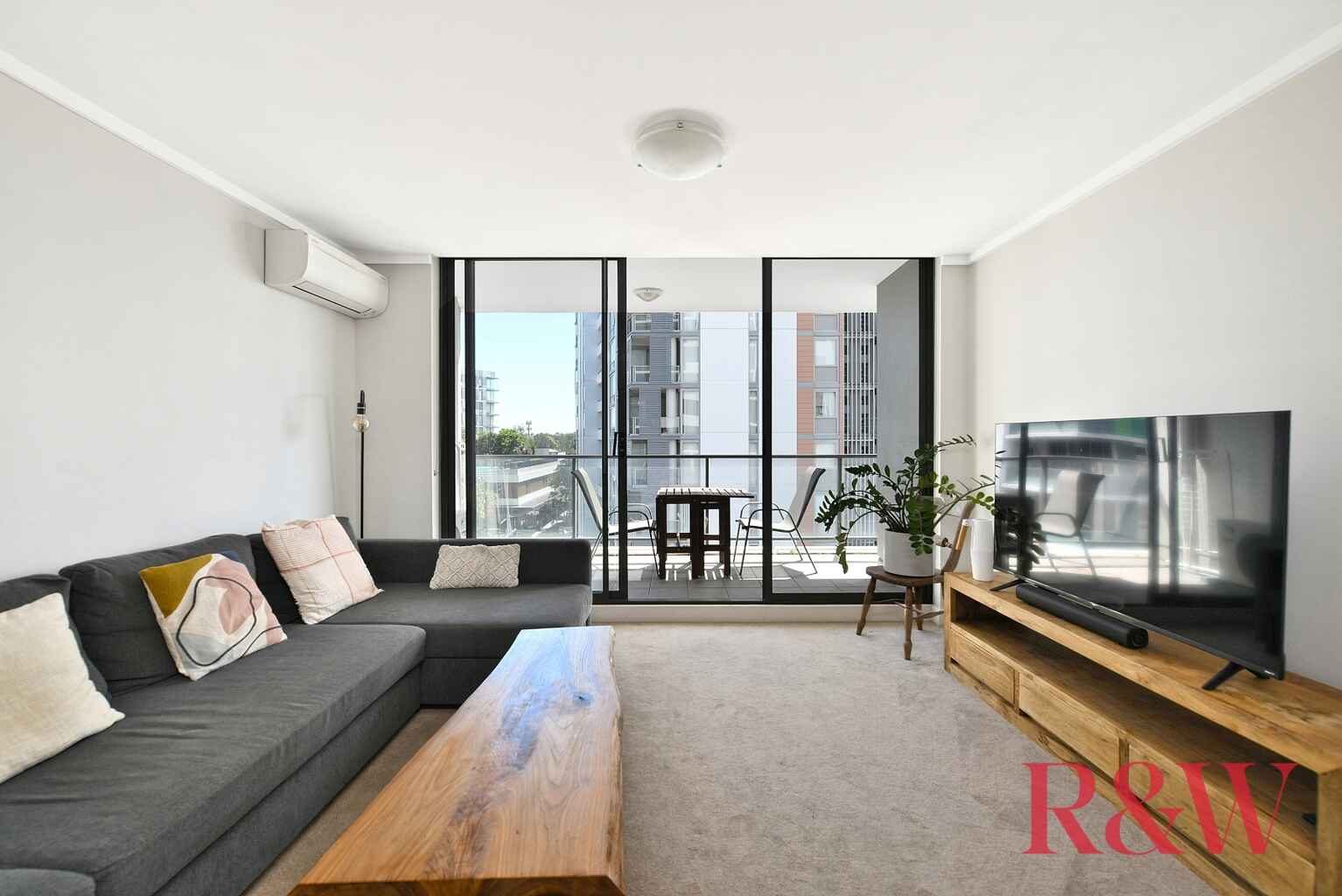 A506/35 Arncliffe Street Wolli Creek