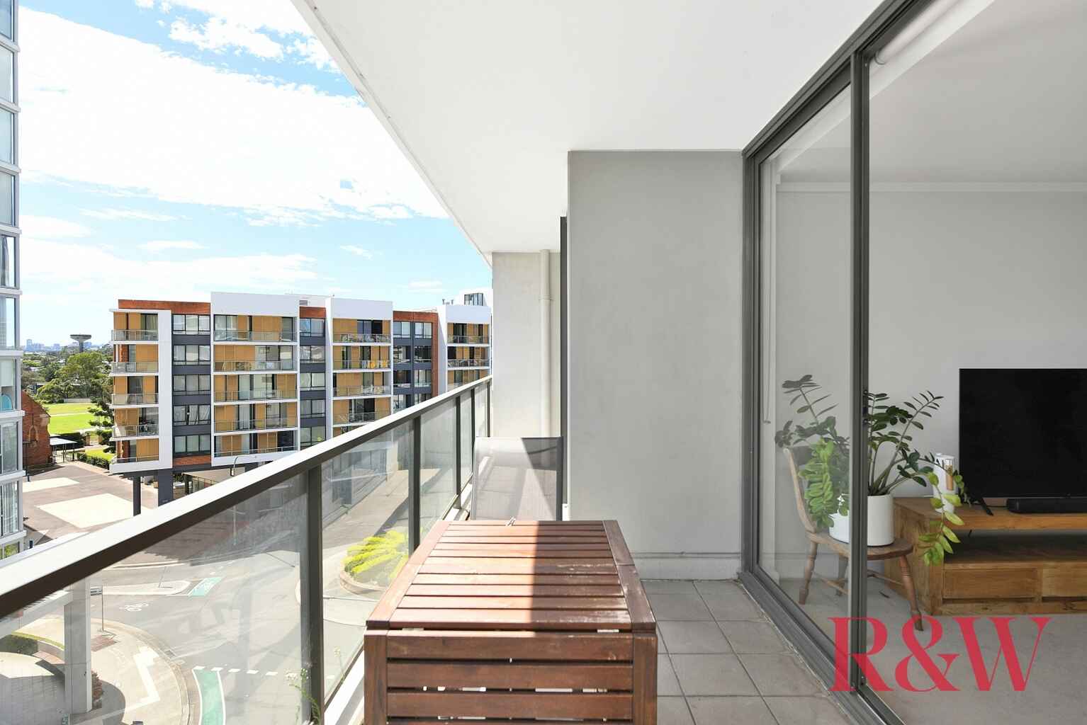 A506/35 Arncliffe Street Wolli Creek