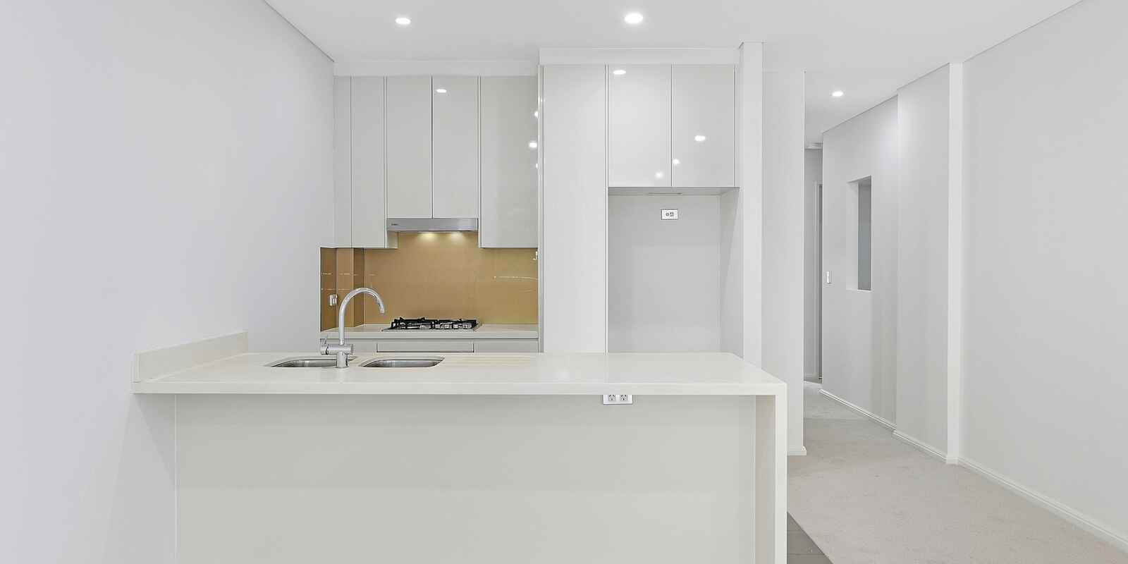 439/3 Loftus Street Turrella