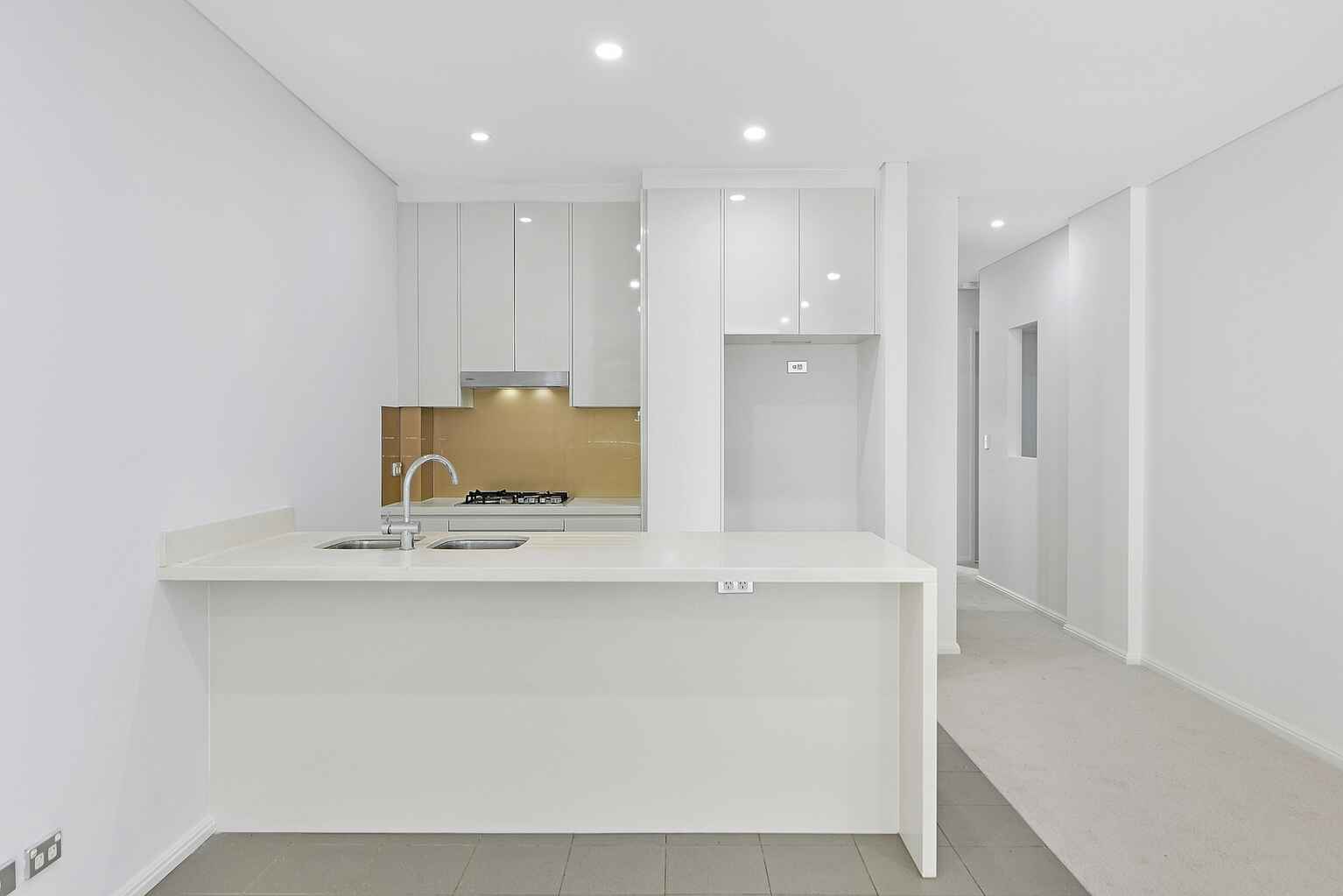 439/3 Loftus Street Turrella