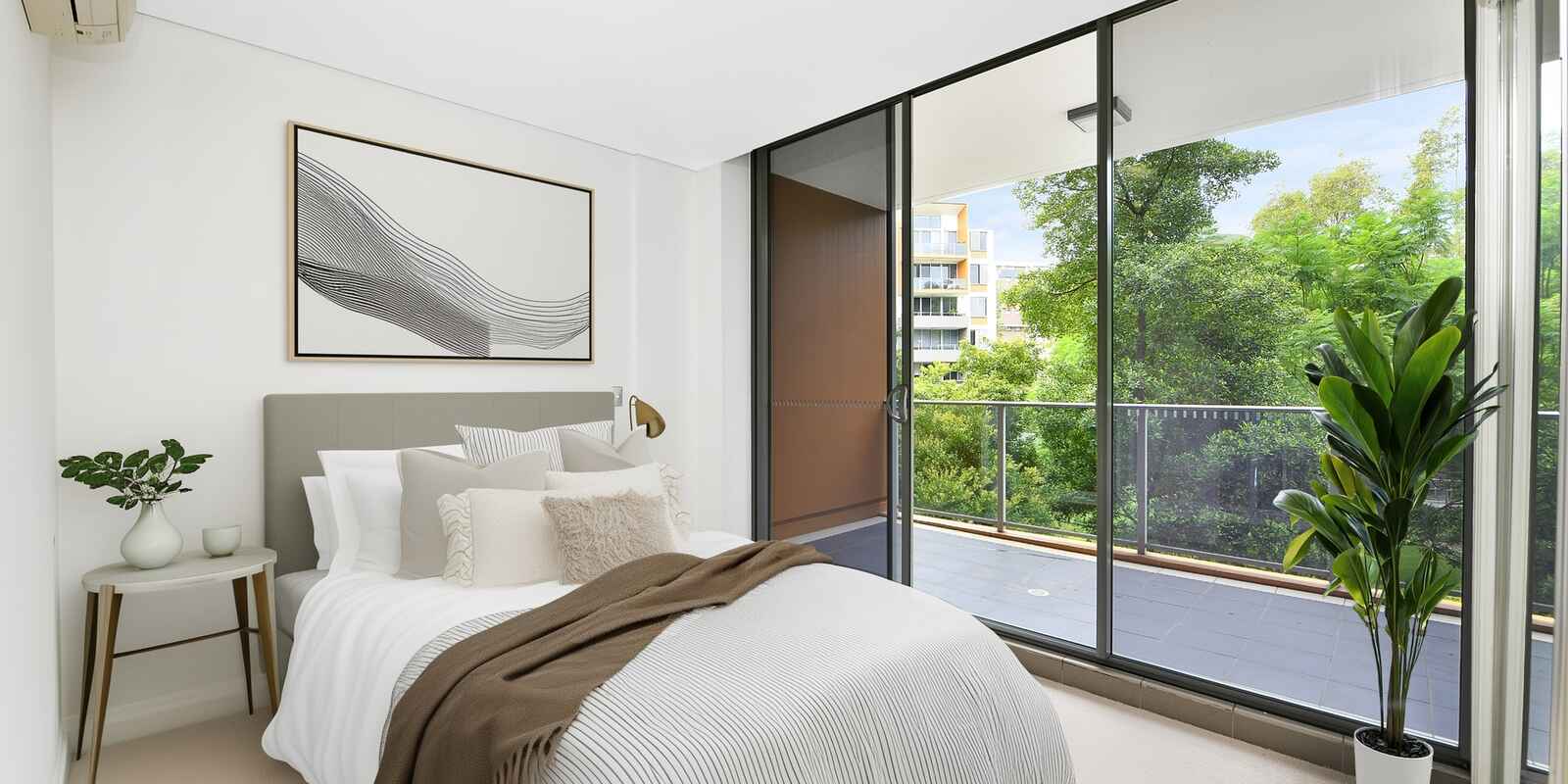 439/3 Loftus Street Turrella