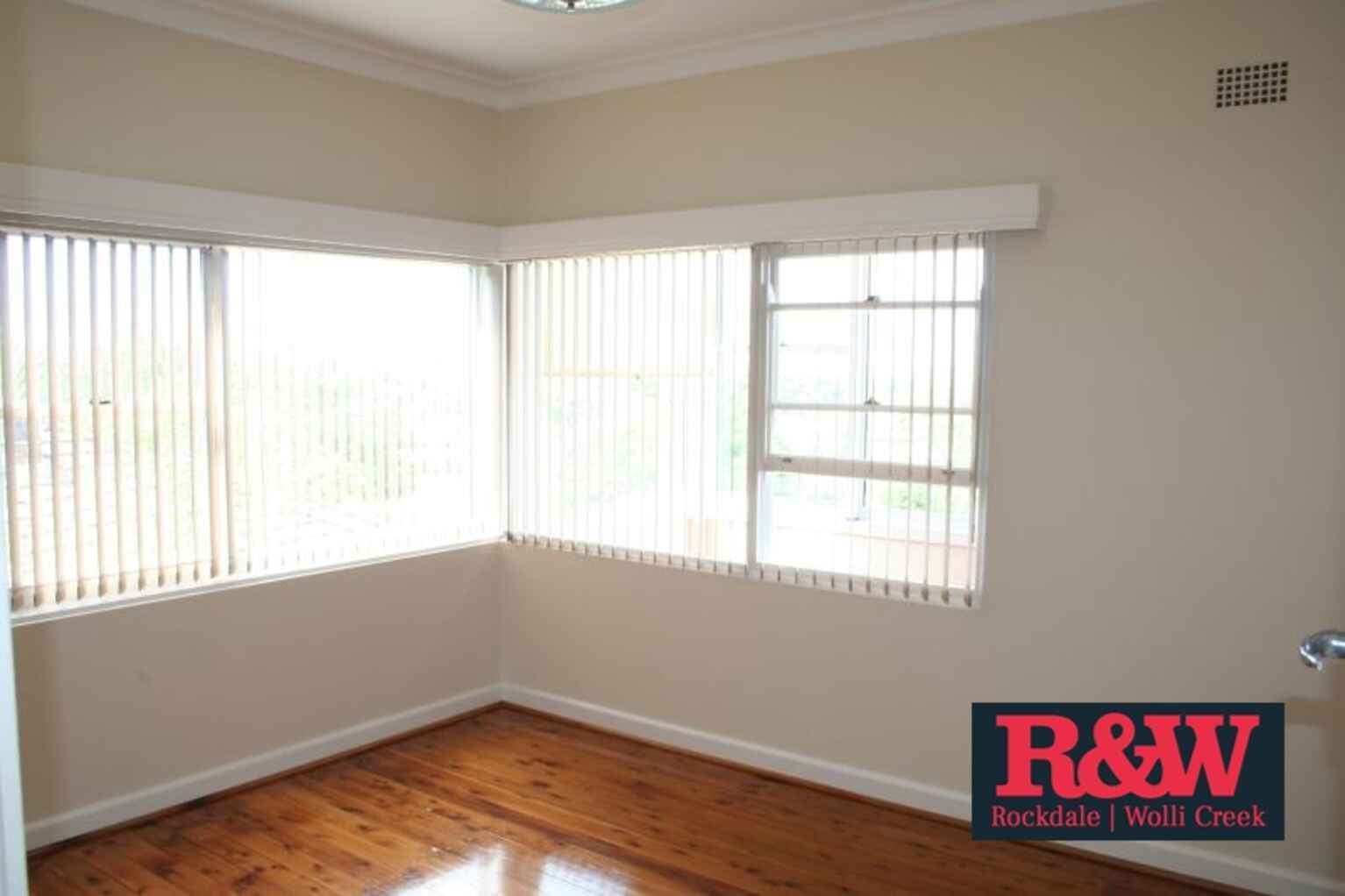 6/4 Pitt Owen Avenue Arncliffe