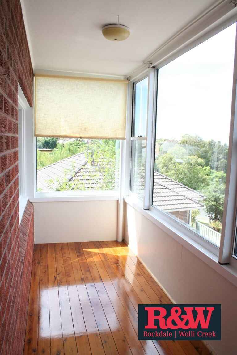 6/4 Pitt Owen Avenue Arncliffe