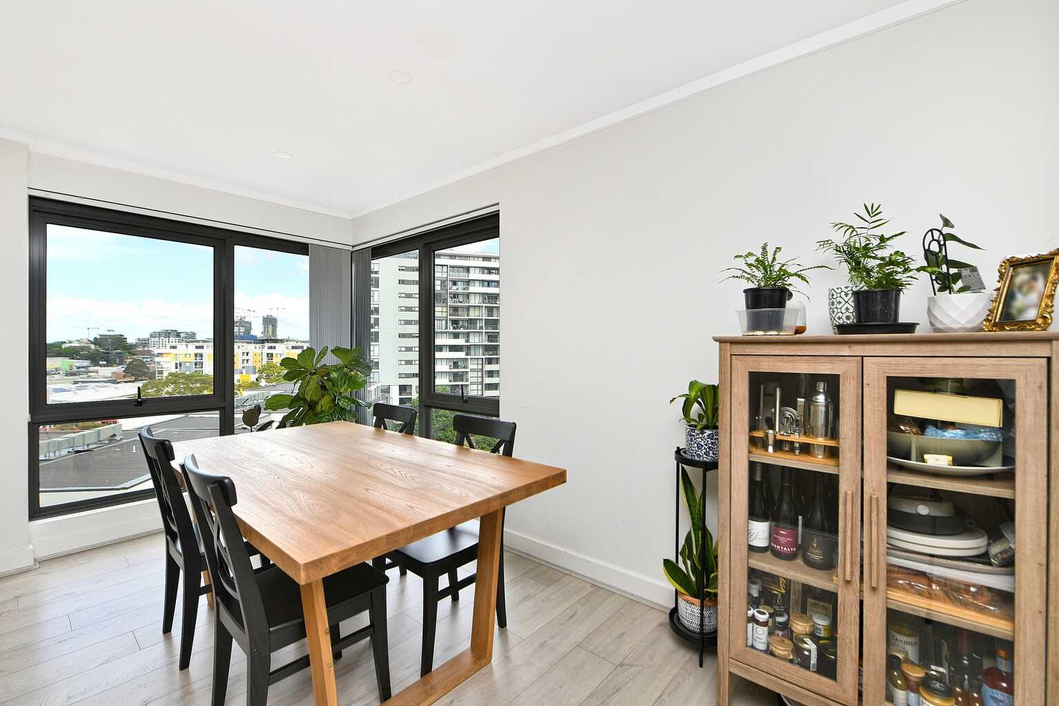 708/35A Arncliffe Street Wolli Creek 708/35A Arncliffe Street Wolli Creek