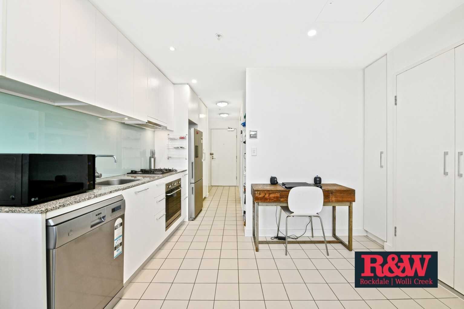 801/8 Brodie Spark Drive Wolli Creek