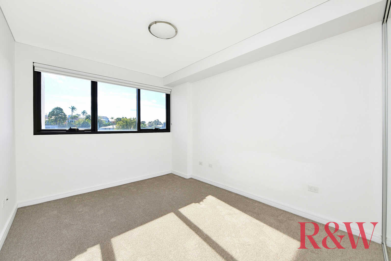 19/15 Bidjigal Road Arncliffe