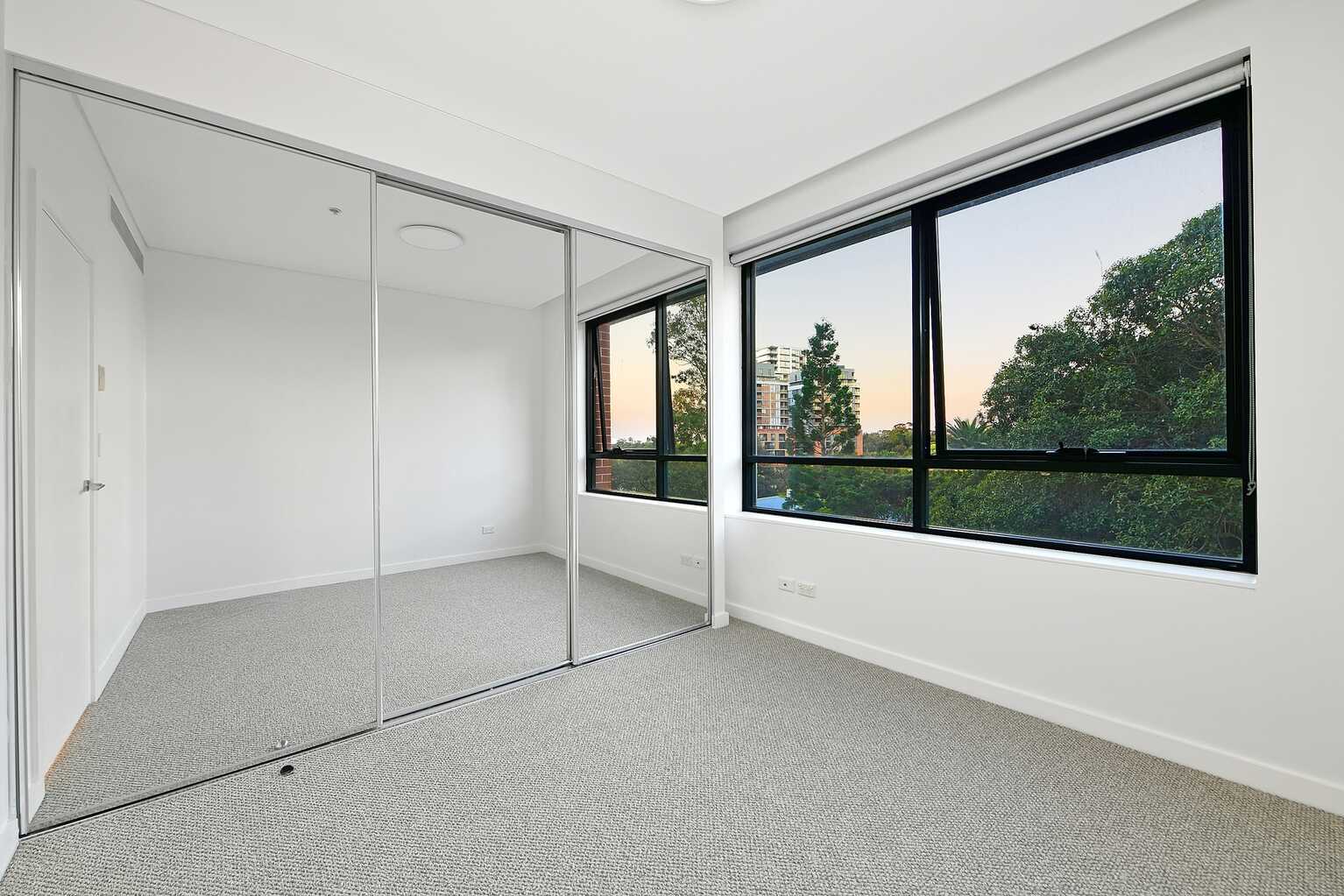 506/2 Brodie Spark Drive Wolli Creek 506/2 Brodie Spark Drive Wolli Creek
