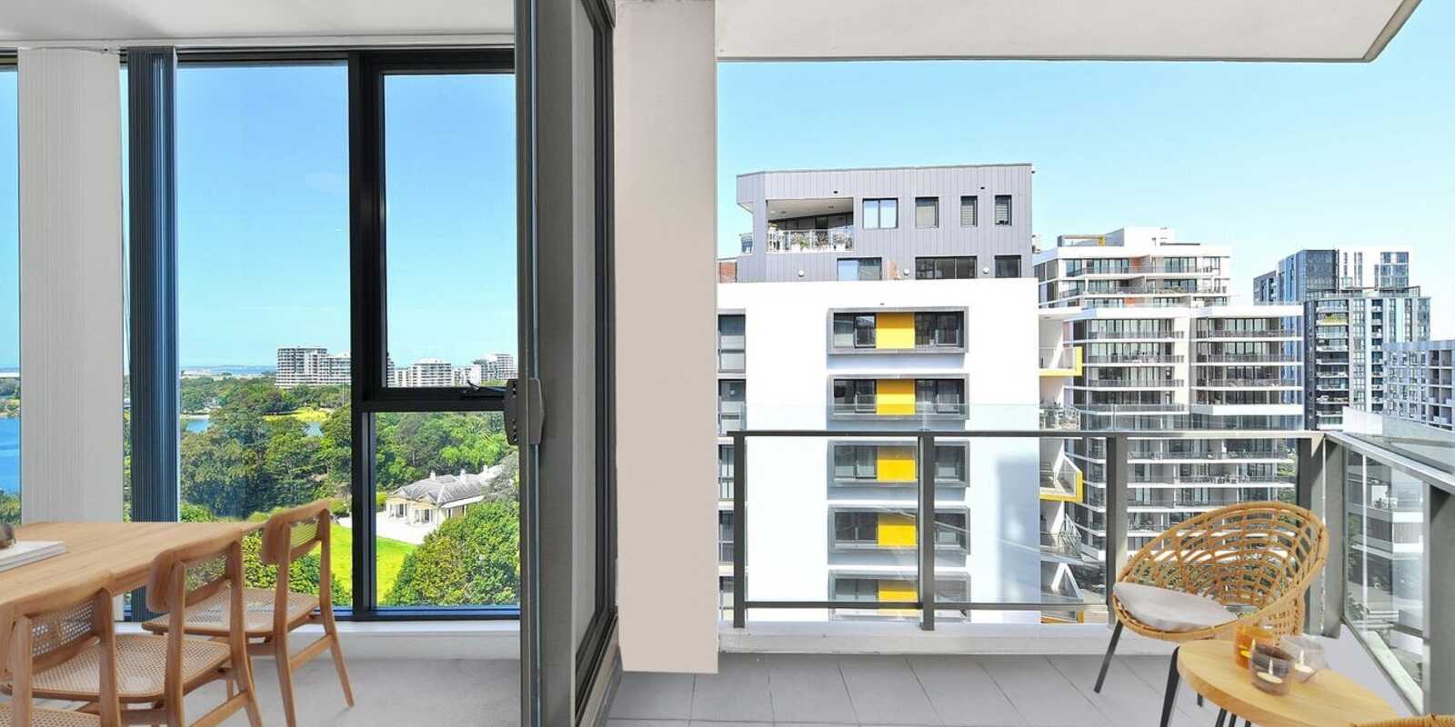 906/16 Brodie Spark Drive Wolli Creek