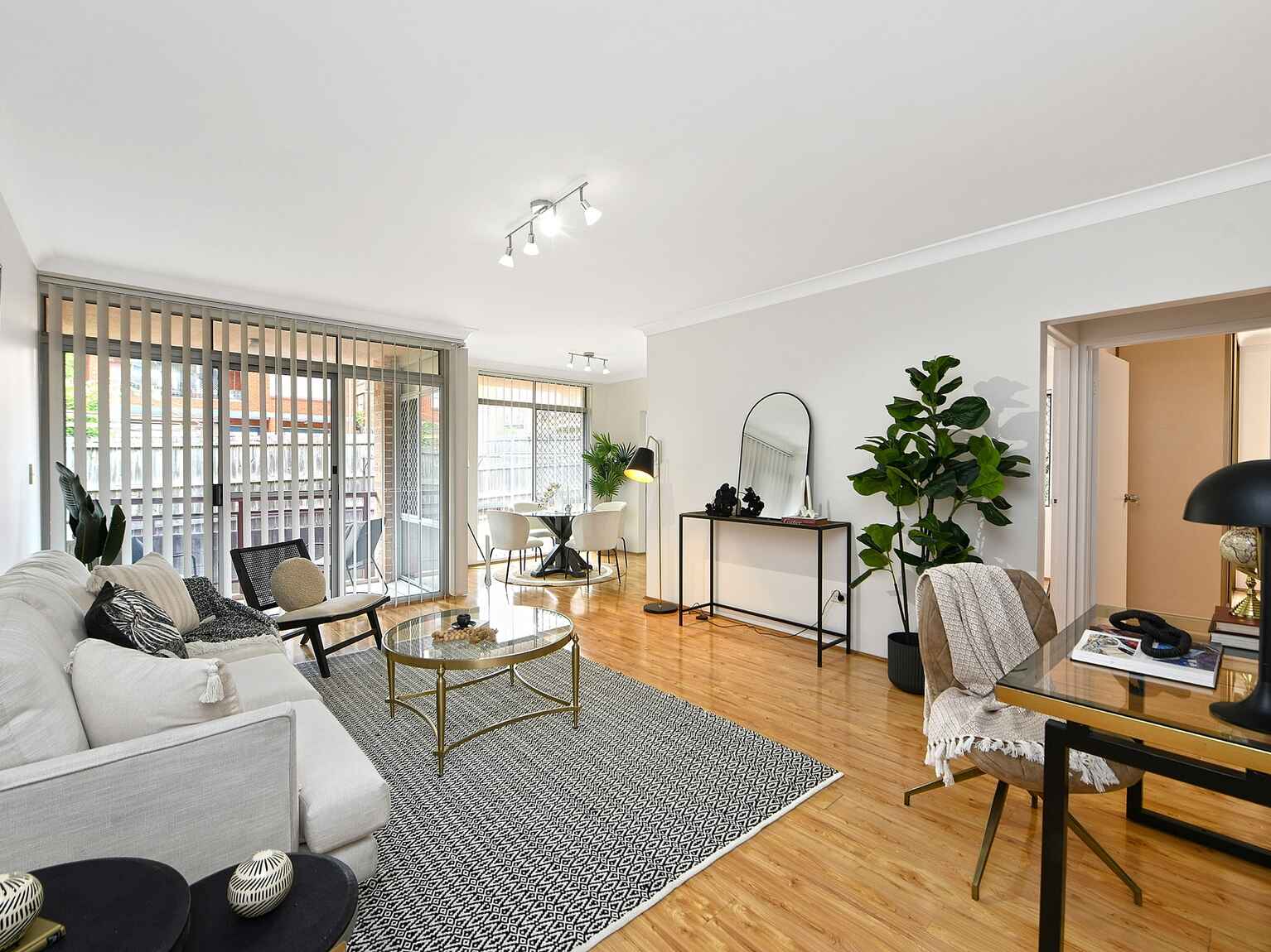 12/1-7 Carnarvon Street Carlton