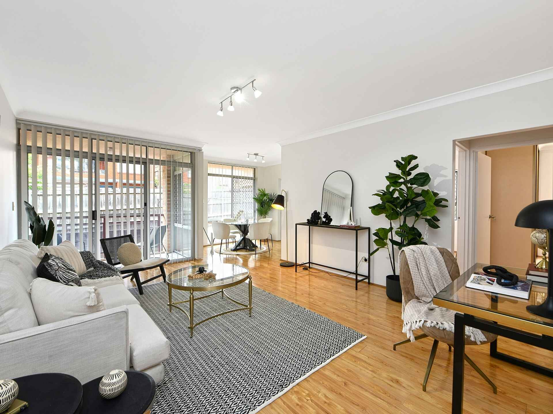12/1-7 Carnarvon Street Carlton