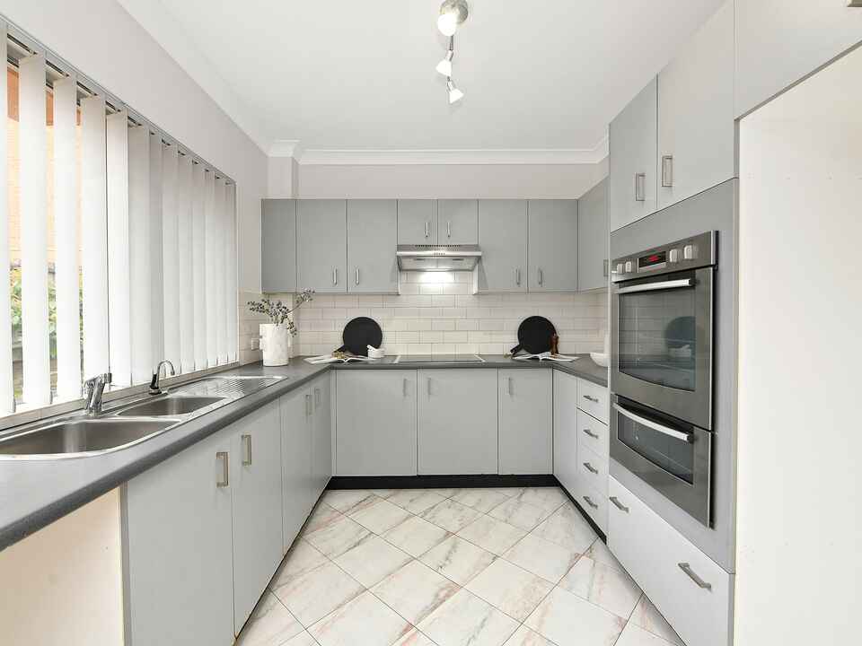 12/1-7 Carnarvon Street Carlton