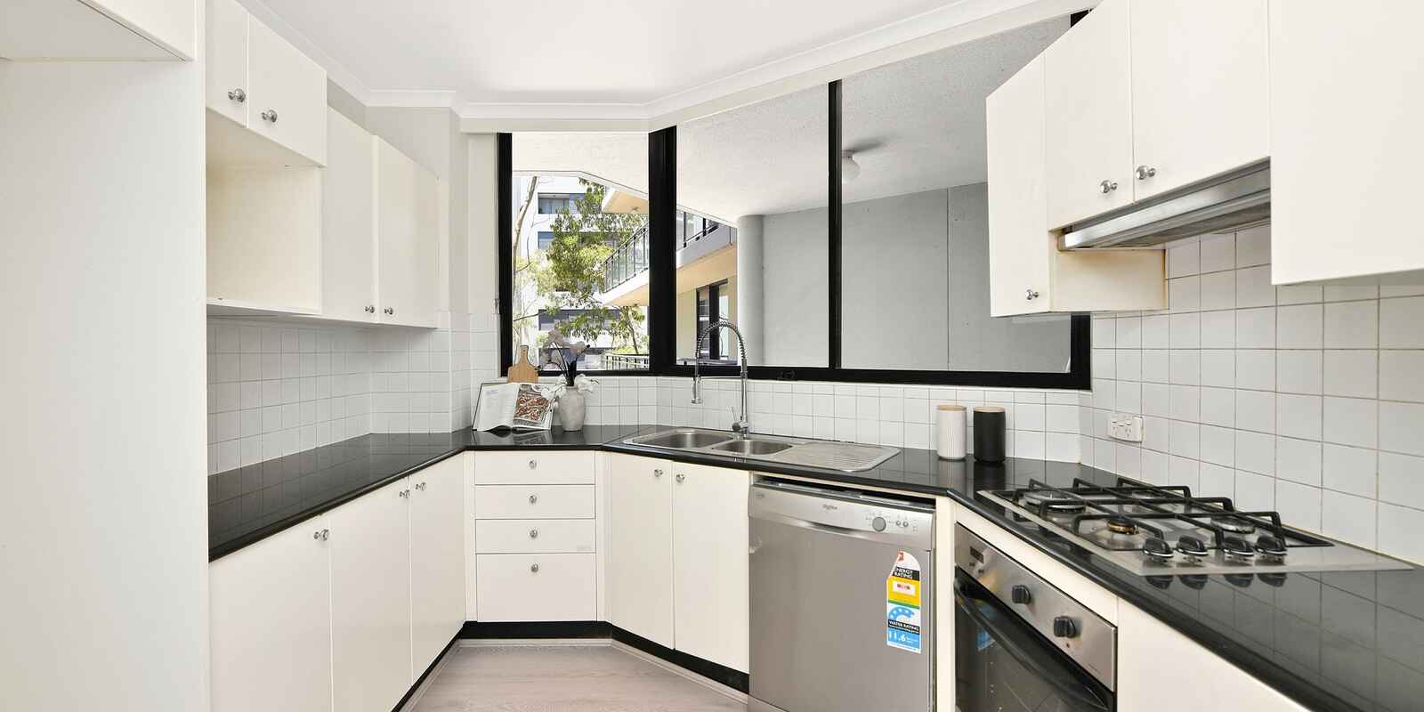 505/5 Keats Avenue Rockdale