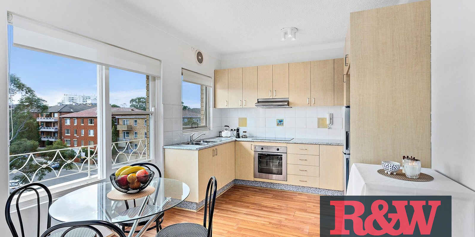 10/37-39 Kings Road Brighton-Le-Sands