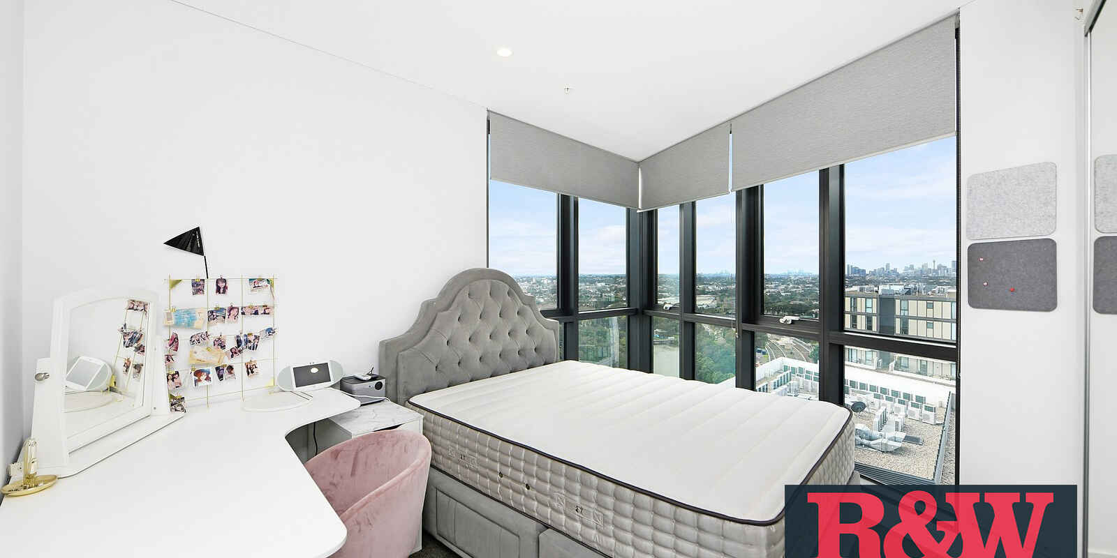 1908/9 Brodie Spark Drive Wolli Creek