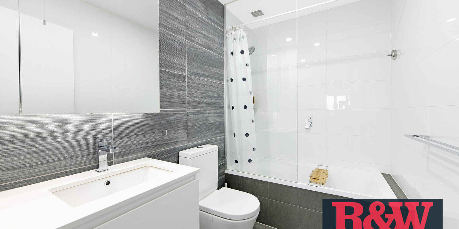 1908/9 Brodie Spark Drive Wolli Creek